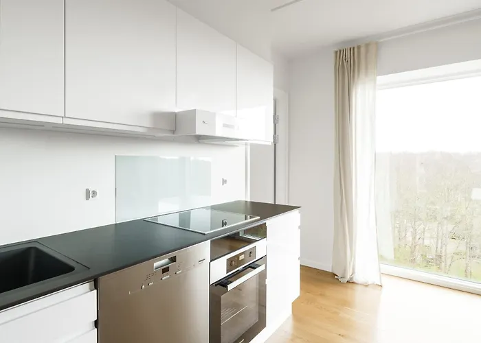 Fantastic 2-br In - 242 아파트 *